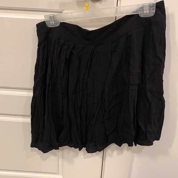 Silence and Noise black mini skirt. - Picture 2 of 3